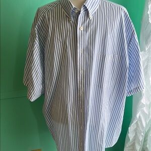 Roundtree &Yorke pinstriped dress shirt